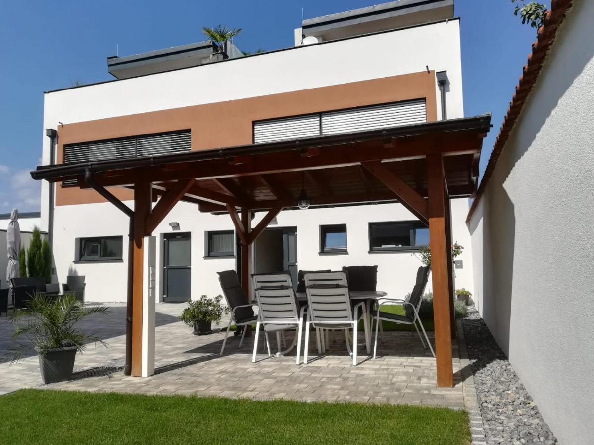 Penthouse Griemann 1 Mit Infrarotkabine Und Eigener Dachterrasse Fuer Max 4 Personen Illmitz Exterior foto