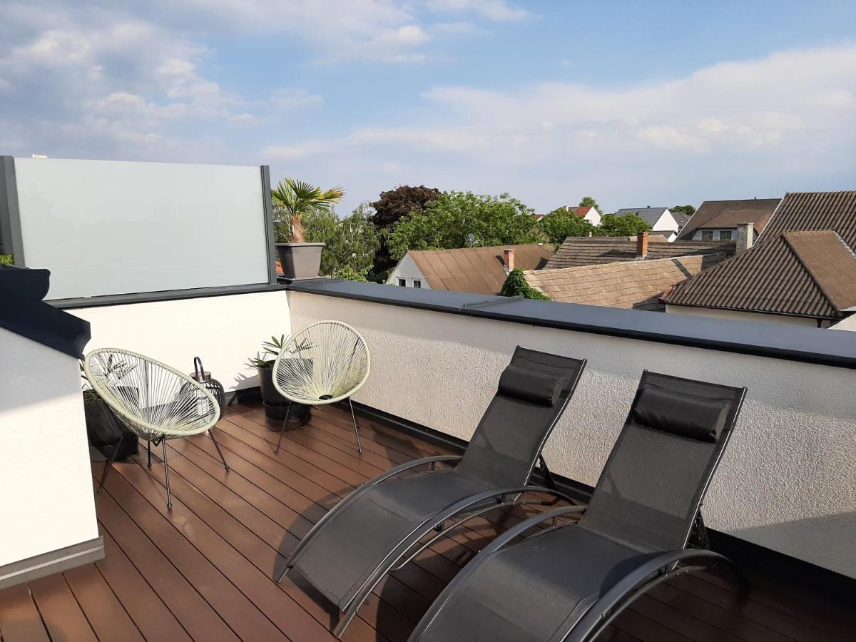 Penthouse Griemann 1 Mit Infrarotkabine Und Eigener Dachterrasse Fuer Max 4 Personen Illmitz Exterior foto